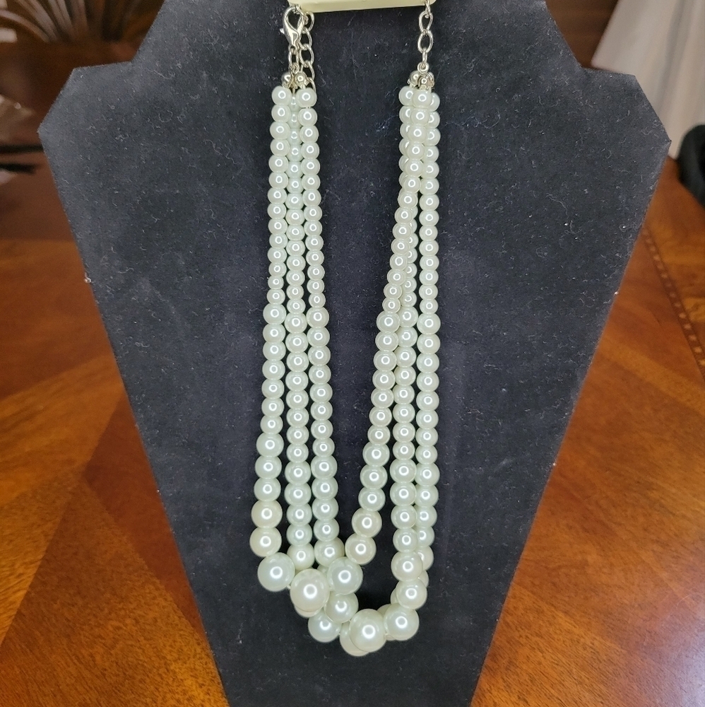 3 Strand faux pearl necklace